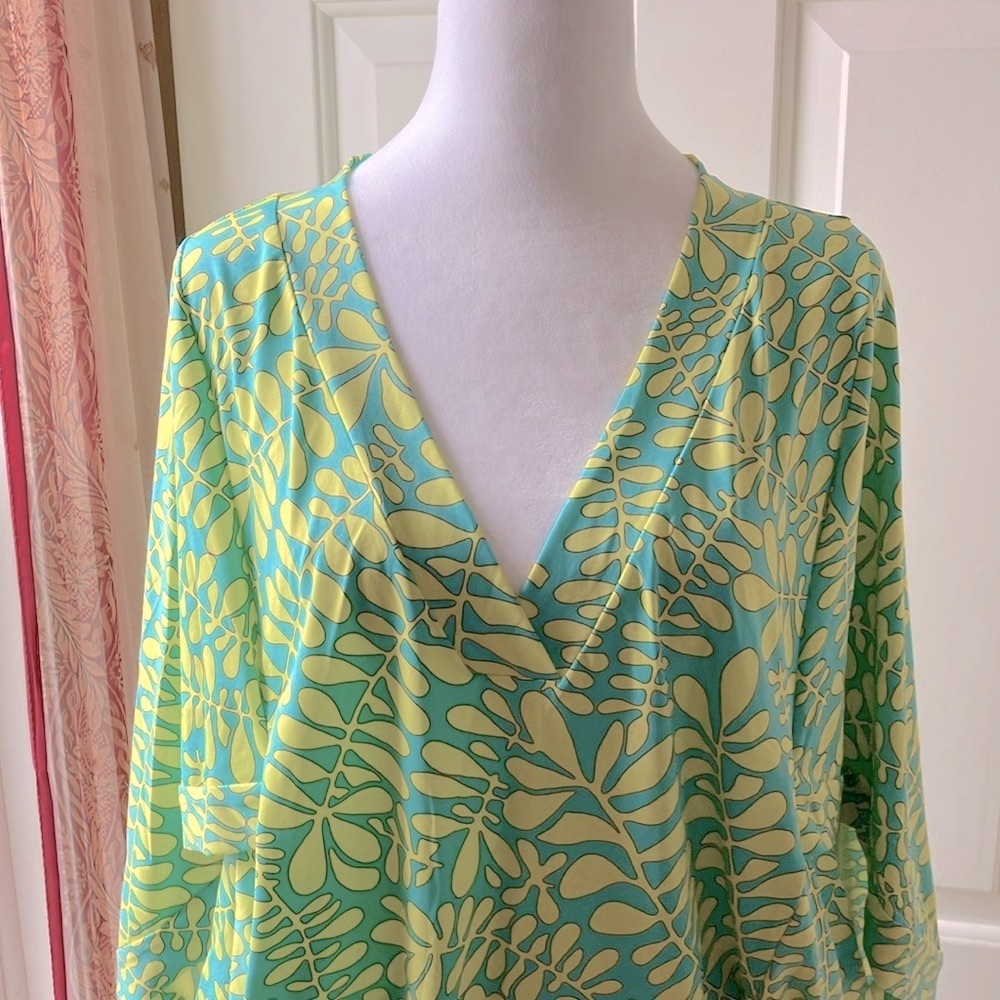 Trina Turk Trellis Swim/Beach Spa Collection Coverup Top Blue/Green Size M NWOT - Picture 2 of 14